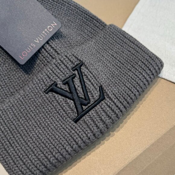 Louis Vuitton Grey Winter Beanie main image 4